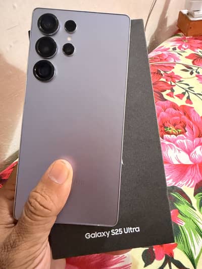 Samsung S25 Ultra