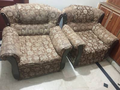 5 seater sofa in just 10k only
