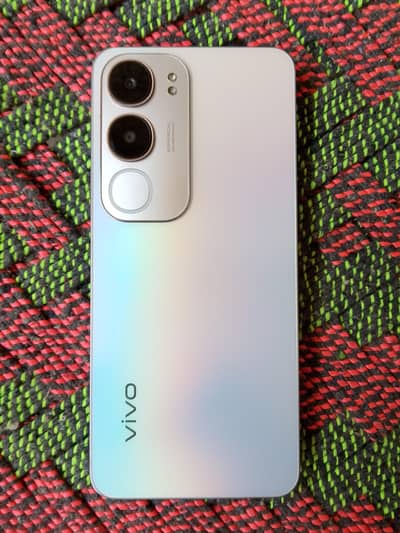 Vivo Y19s