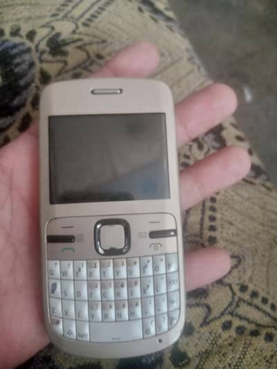 Nokia C3