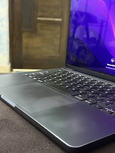 M4 MacBook PRO | 14 Inch | 16 GB Ram | 512 GB