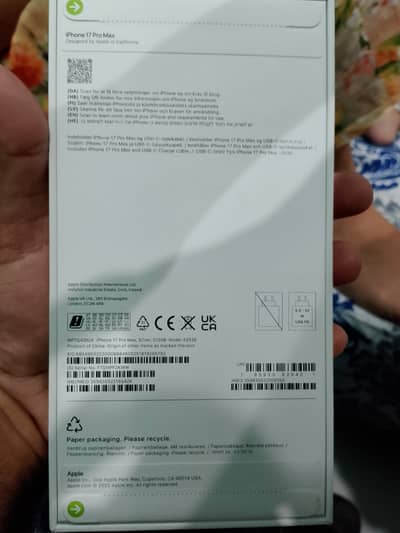 iPhone 17 promax silver 512