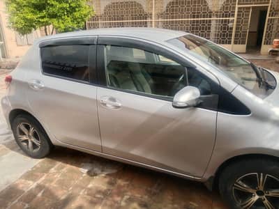 Toyota Vitz 2011