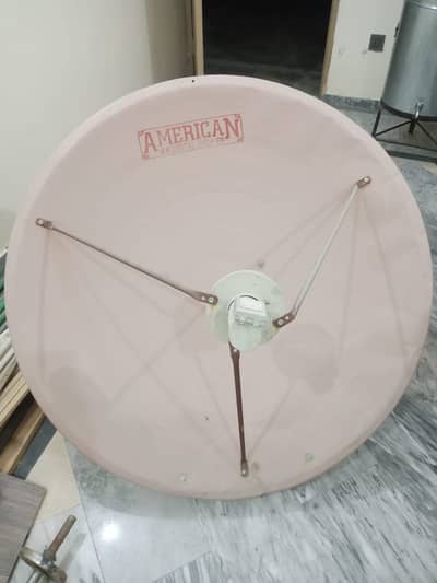 American 4k Digital Dish (3D) with receiver and remote