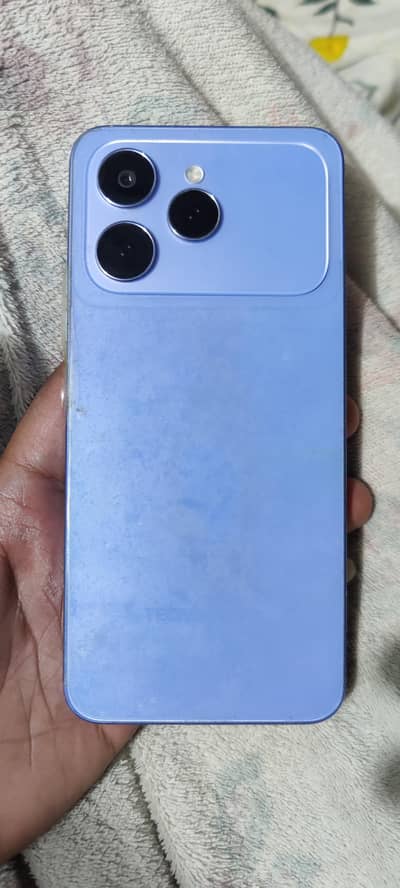Tecno Spark 40