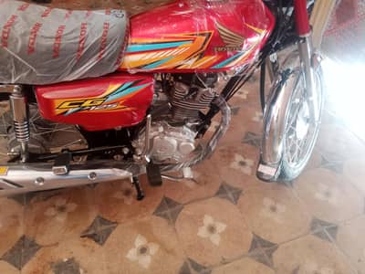 HONDA MODEL 26 ZERO METRE WITHOUT PETROL