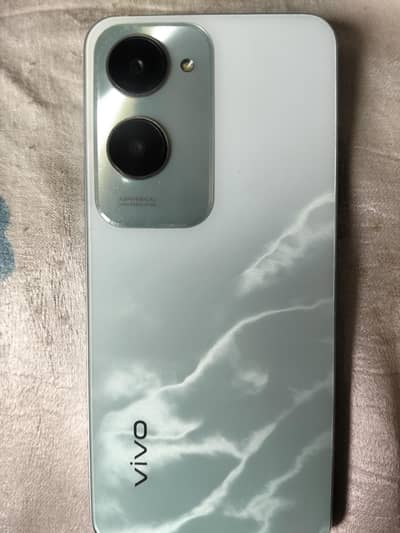 Vivo Y18