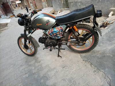 Cafe racer
