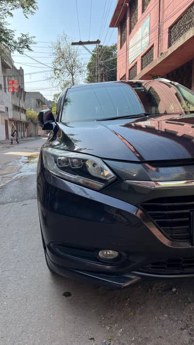 Honda Vezel 2013