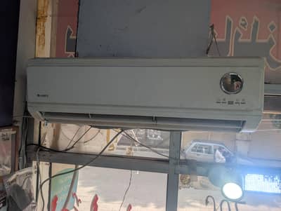 Gree 0.75 ton AC for Sale