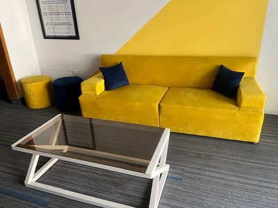 Slightly used Sofa set 5 seater.