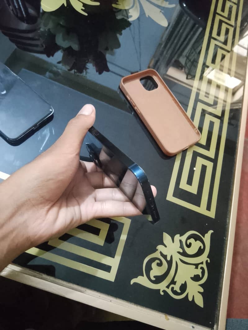 Apple iPhone 14 1