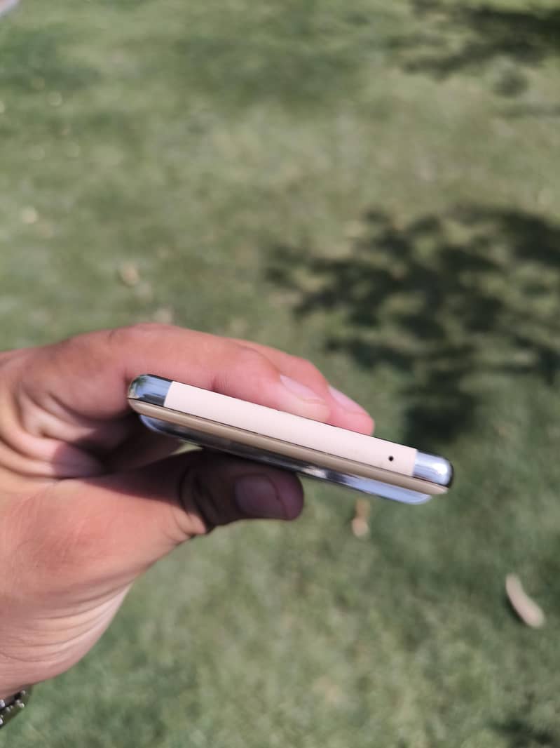 Google pixel 6 pro 5