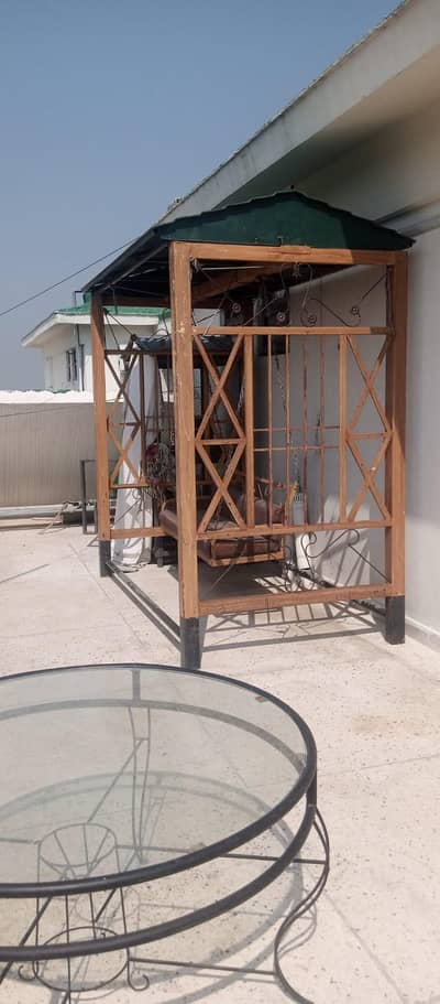 chairs table jhula