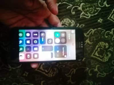 Apple iPhone 7