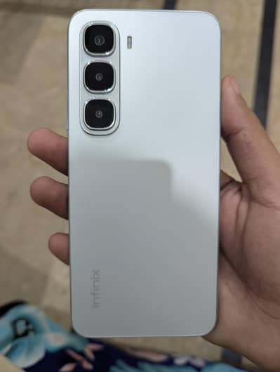 Infinix Hot 60i