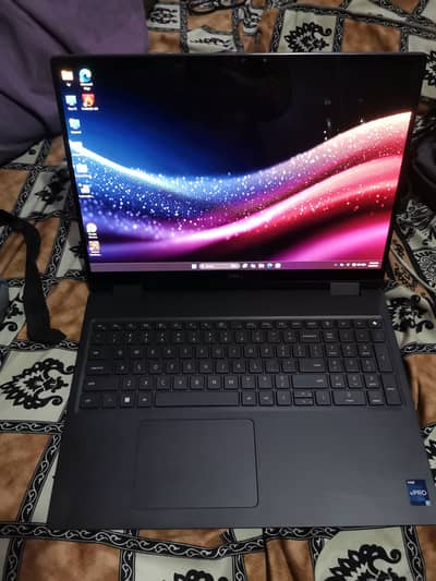 Dell Precision 7670 Workstation | i7-12850HX | RTX A2000 8GB | 4K OLED