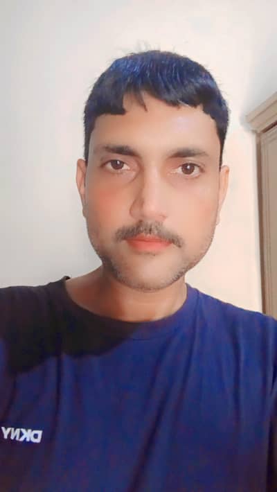 Mujhe driving job chahiye