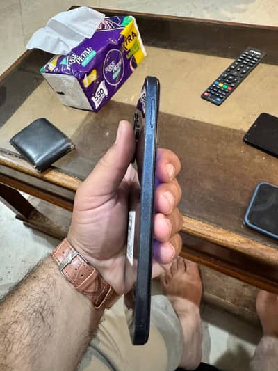 Infinix Hot 30i