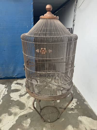Cage nice condition