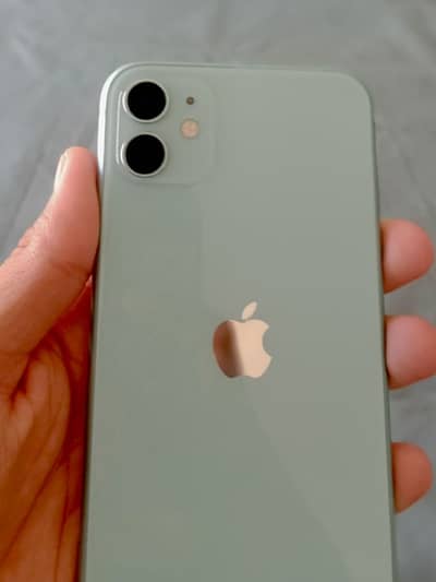 iPhone 11