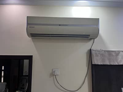 Orient Split AC for sale