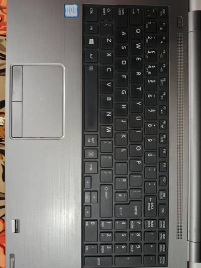 Toshiba Laptop i5 6th Generation 16 Gb ram 256 Gb SSD Rom