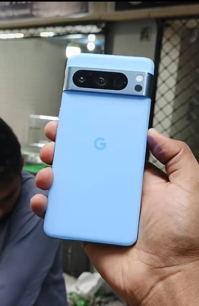 Google Pixel 8 Pro