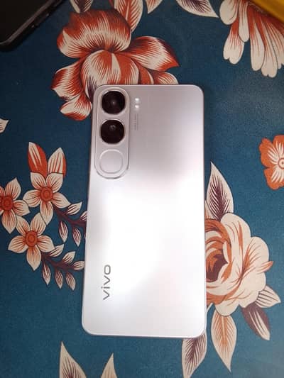 Vivo Y200