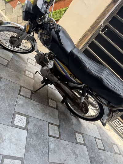 Honda Cd 70 Bike 2015 model for sale