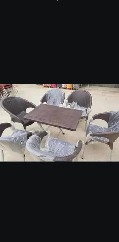 CAFE'S OUTDOOR GARDEN PLASTIC CHAIRS TABLE SET AVAILABLE FOR SALE