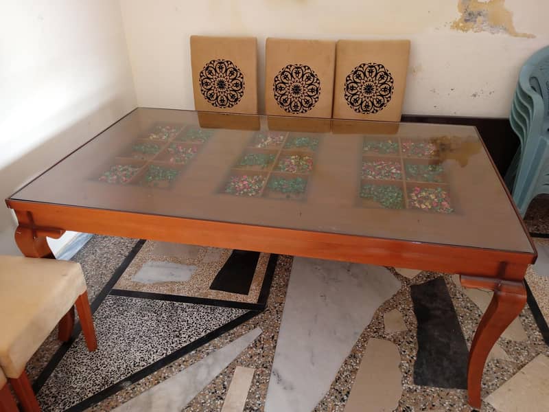 Daning table 3