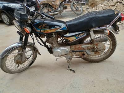 United 125 urgent sale or exchange with 70CC