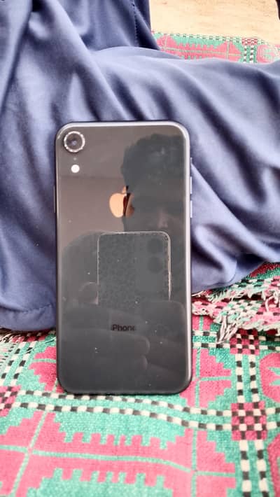 Apple iPhone XR