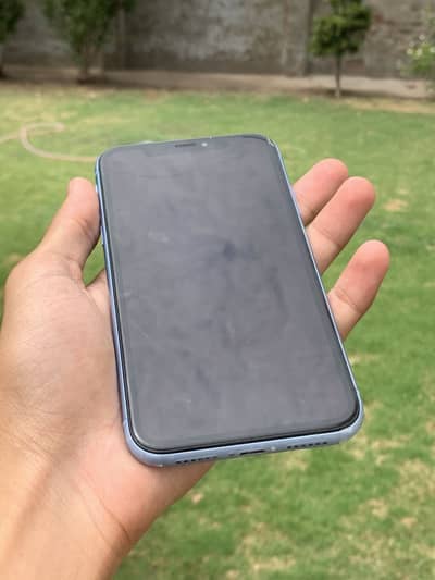 Iphone XR | Factory unlock | E-Sim time available