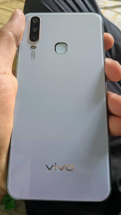 Vivo Y17