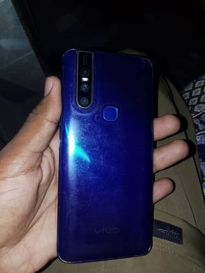Vivo V15