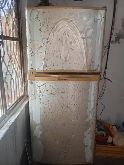 Refrigerator for Sale – Excellent Cooling & Good Working Condition