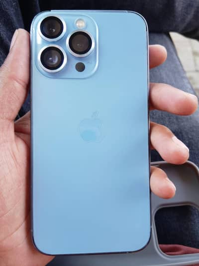 Apple iPhone 13 Pro