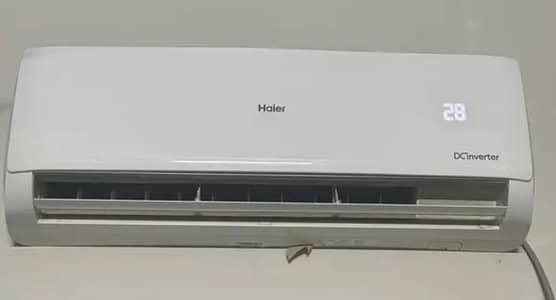 Haier 1.5 ton DC inverter heat and cool totally genuine luch condition