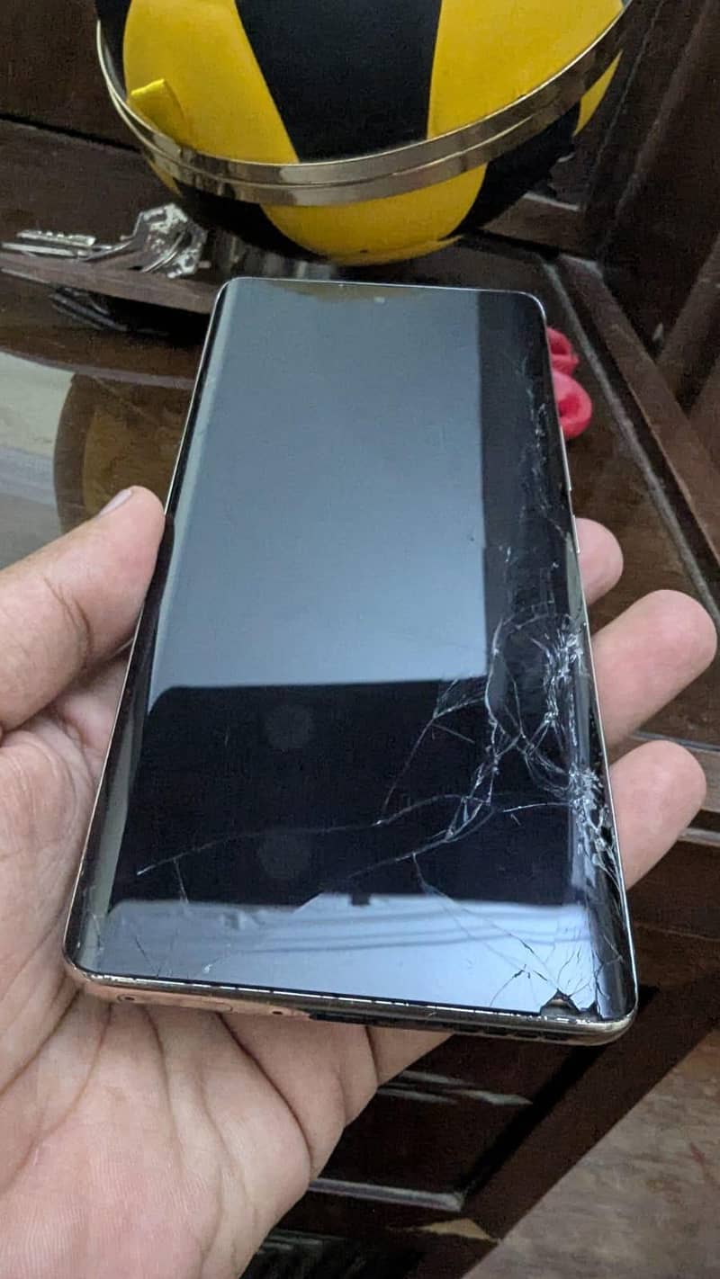 Infinix Zero 30 1