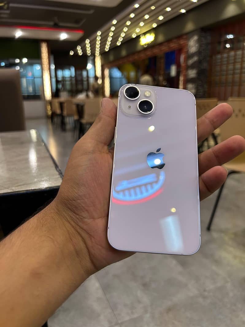 Apple iPhone 14 0