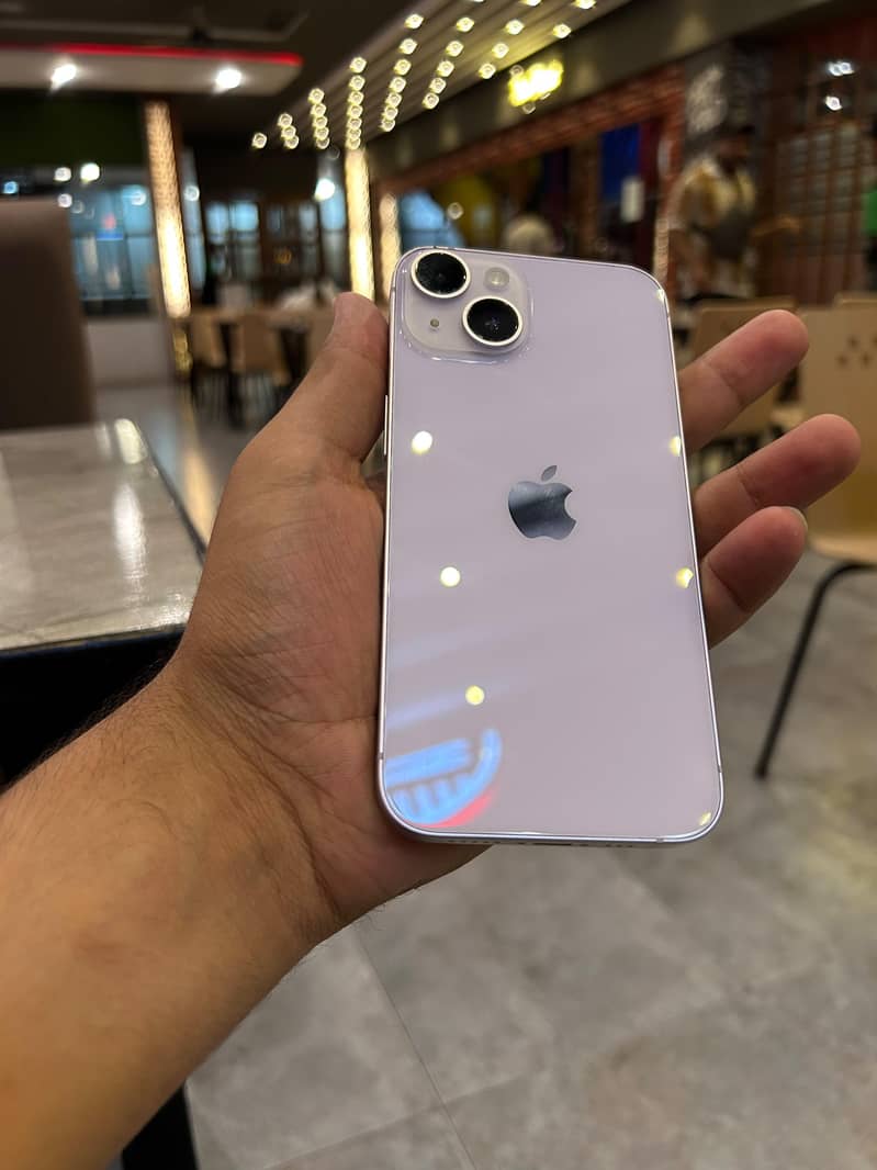 Apple iPhone 14 5