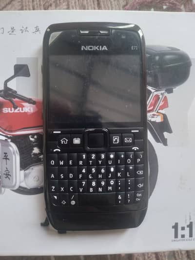 Nokia E71