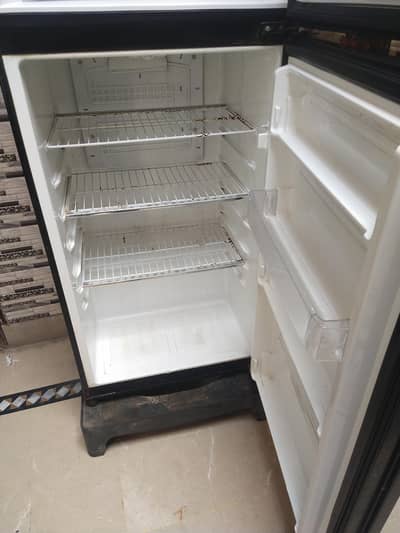 pel double door refrigerator good condition