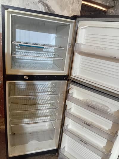 double door refrigerater new condition