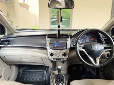 Honda City For Sale in Askari 10 Lahore.