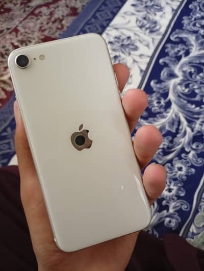 Apple iPhone SE 2022 (3rd Gen)
