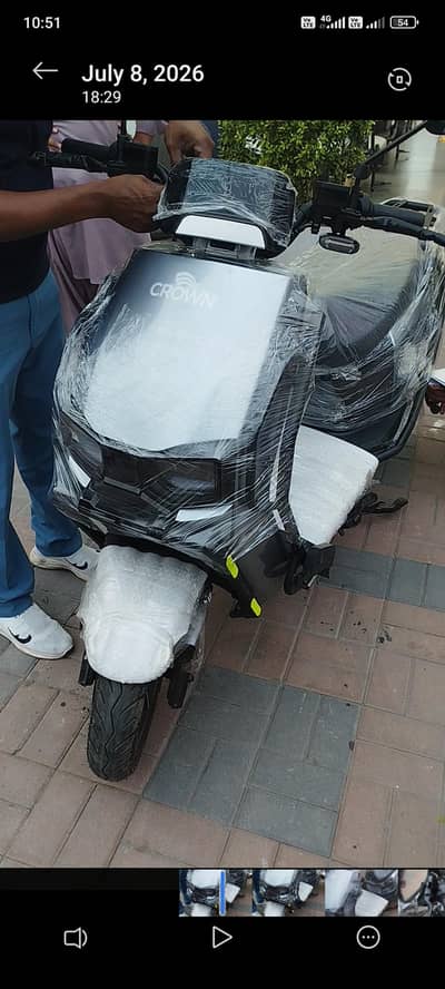 Crown Flash Electric Bike – Zero Meter – Brand New