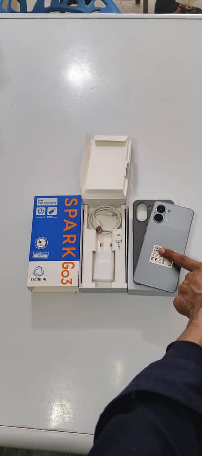 Tecno Spark Go3 8GB Ram 64GB Memory 5000 battery new mobile